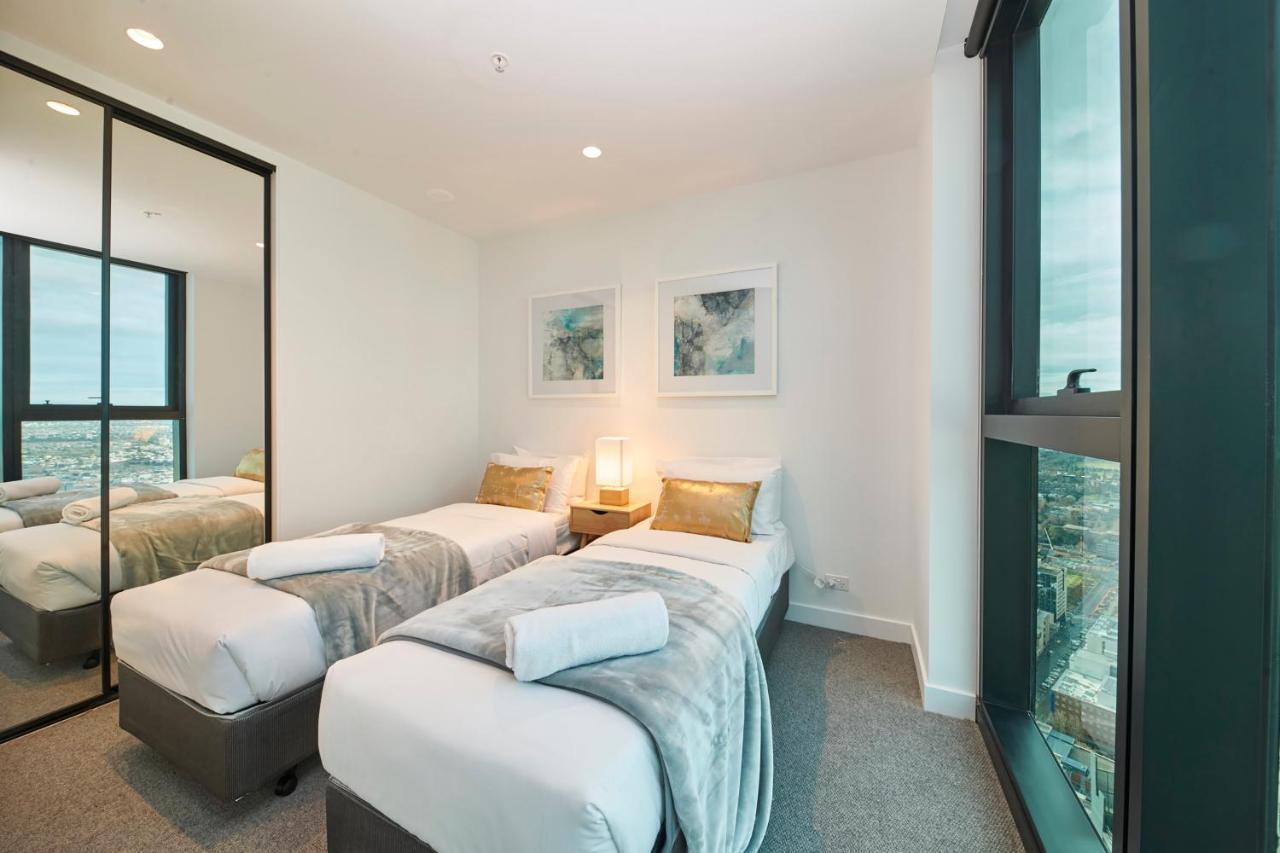Mega Style Apartments Victoria One Melbourne Buitenkant foto