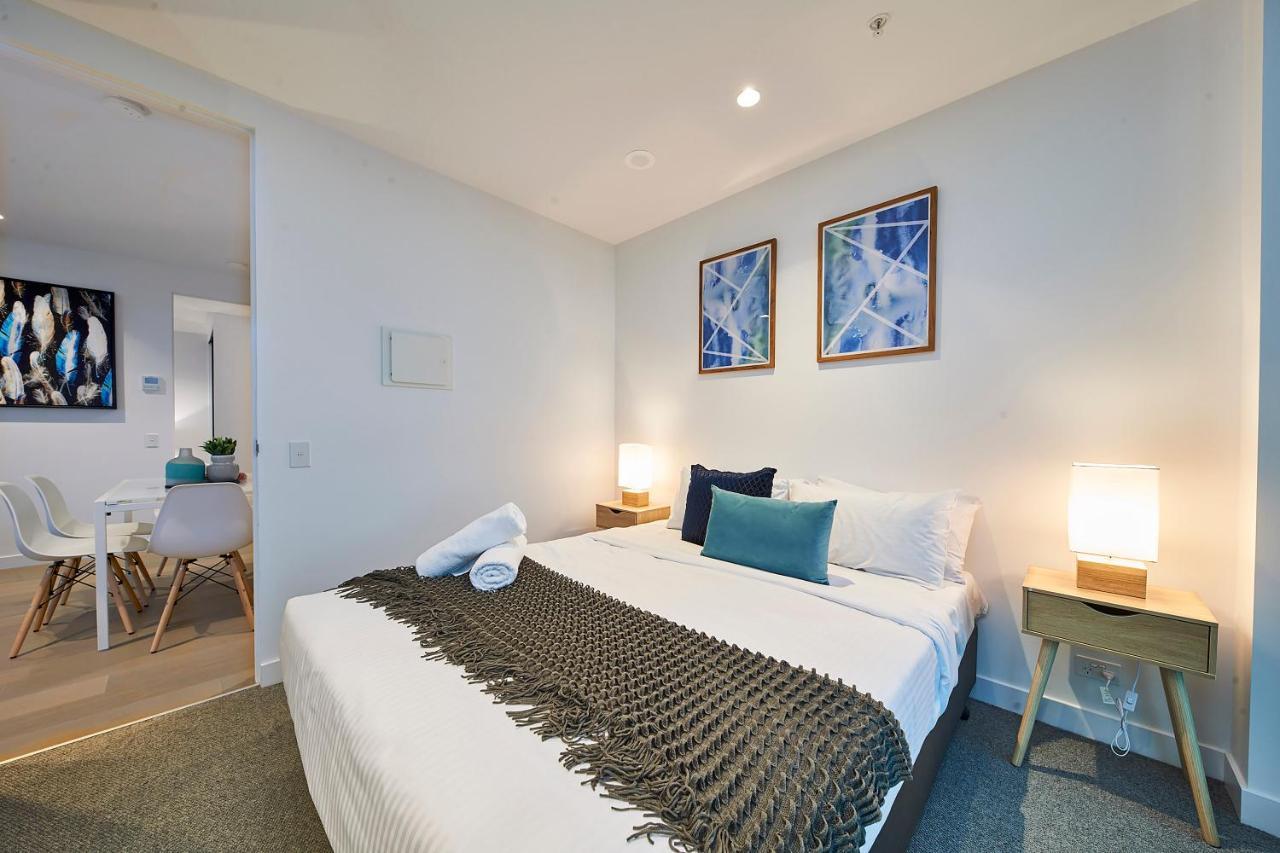 Mega Style Apartments Victoria One Melbourne Buitenkant foto
